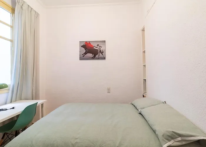 La Casa De Espejos * فالنسيا
