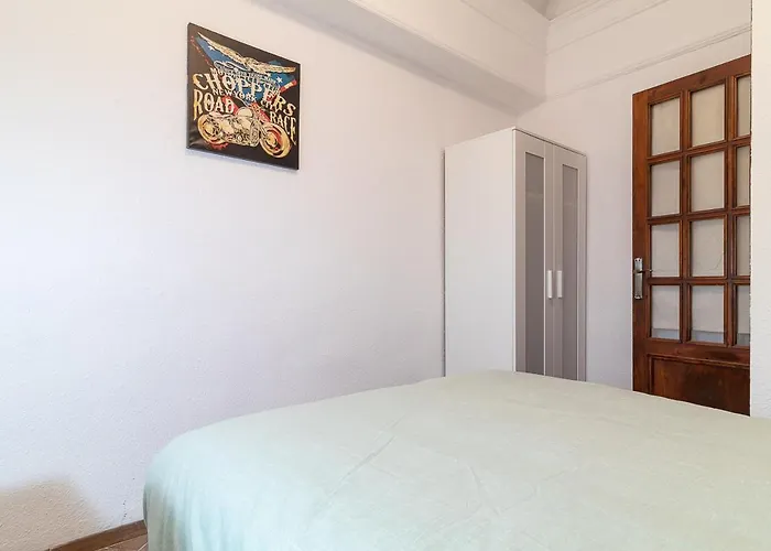 La Casa De Espejos فالنسيا